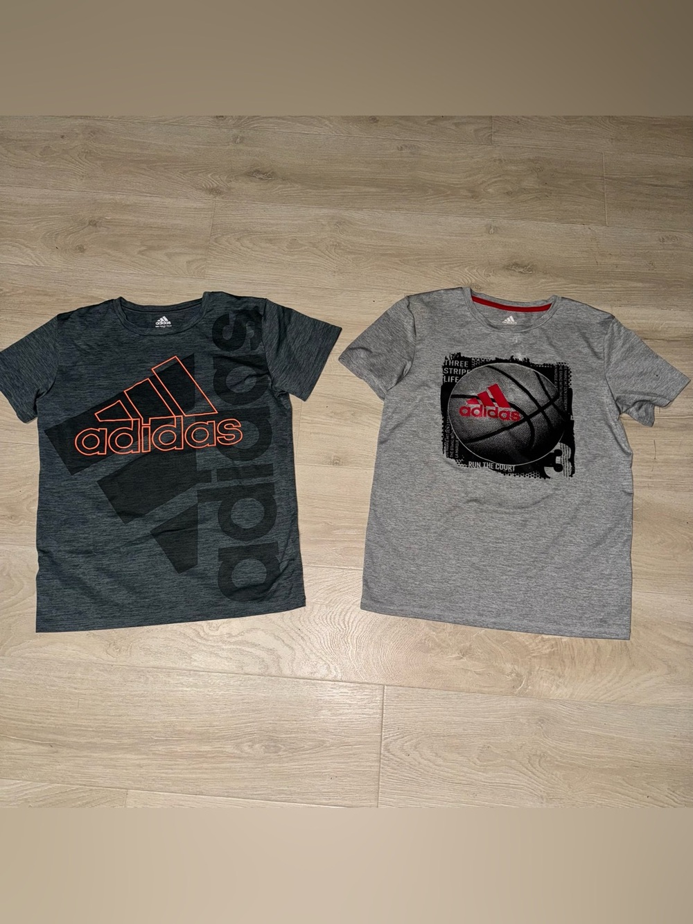 Adidas Kids Short Sleeve Graphic Tees in Charcoal & Light Gray with Red Accents